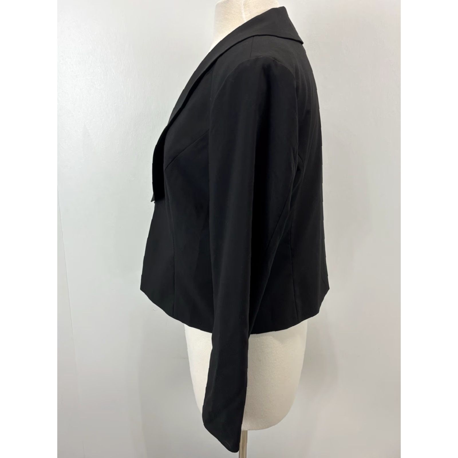 Vintage Chicos Black Blazer Jacket Sz 2 US Large Women’s Lined Single Clasp Career Size L / US 10 / IT 46 - 2 Thumbnail