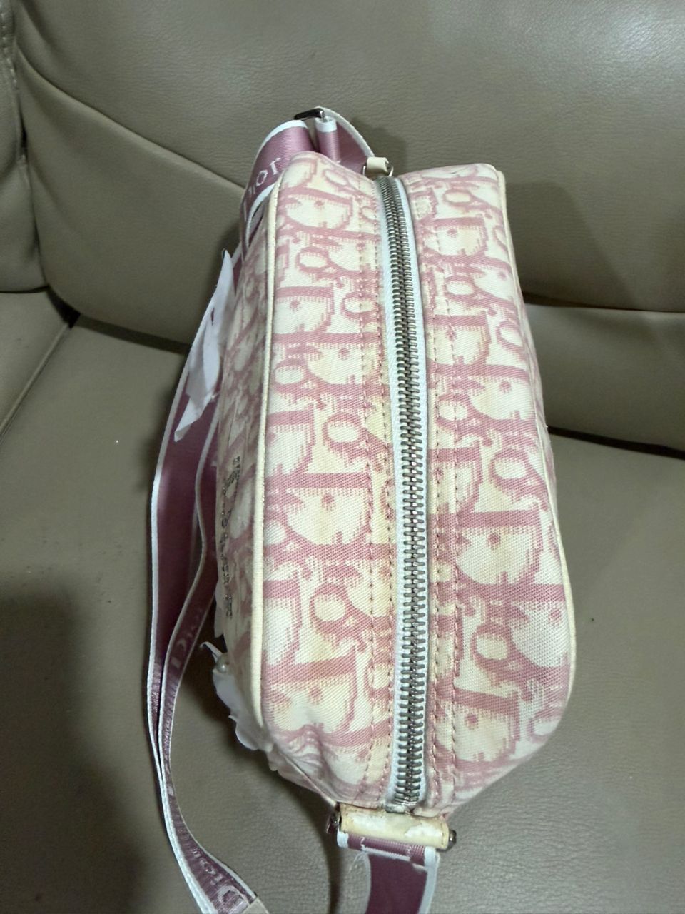 Dior Authentic Christian Dior Pink Floral Trotter Oblique Bag Size ONE SIZE - 5 Thumbnail