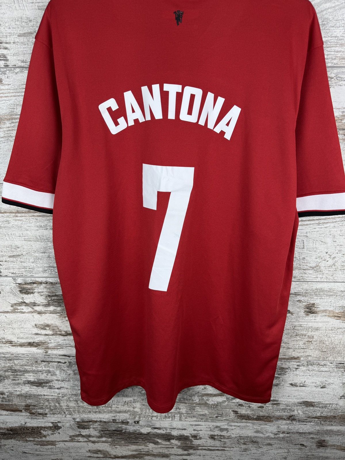 Vintage Mens Vintage Nike Manchester United Cantona 7 T-shirt jersey Size US XL / EU 56 / 4 - 16 Thumbnail
