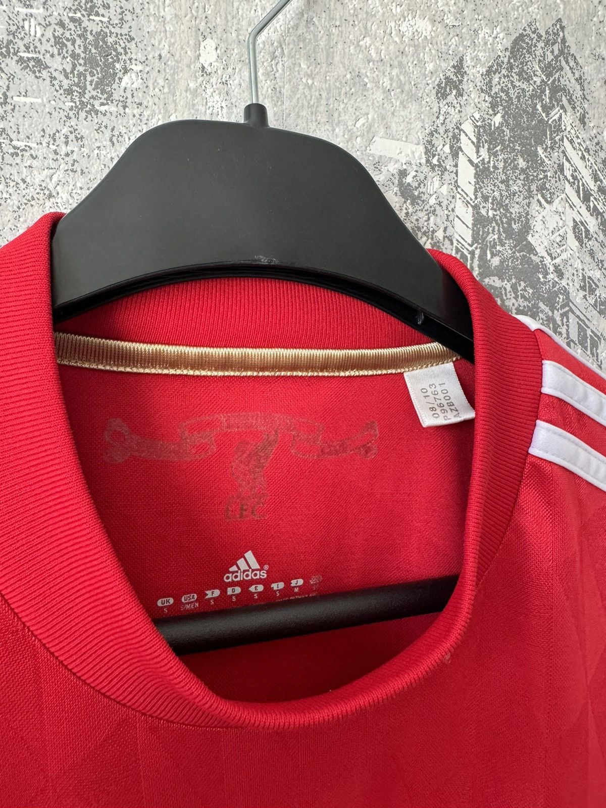 Vintage Adidas Liverpool Vintage Jersey Size US L / EU 52-54 / 3 - 4 Thumbnail