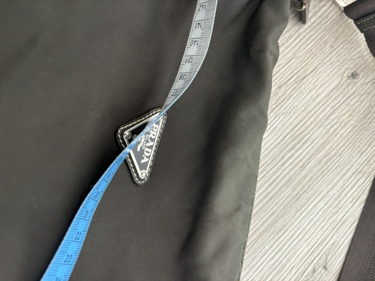Prada Prada Khaki Tessuto Triangle Logo Nylon/Leather Shoulder Bag Size ONE SIZE - 24 Thumbnail