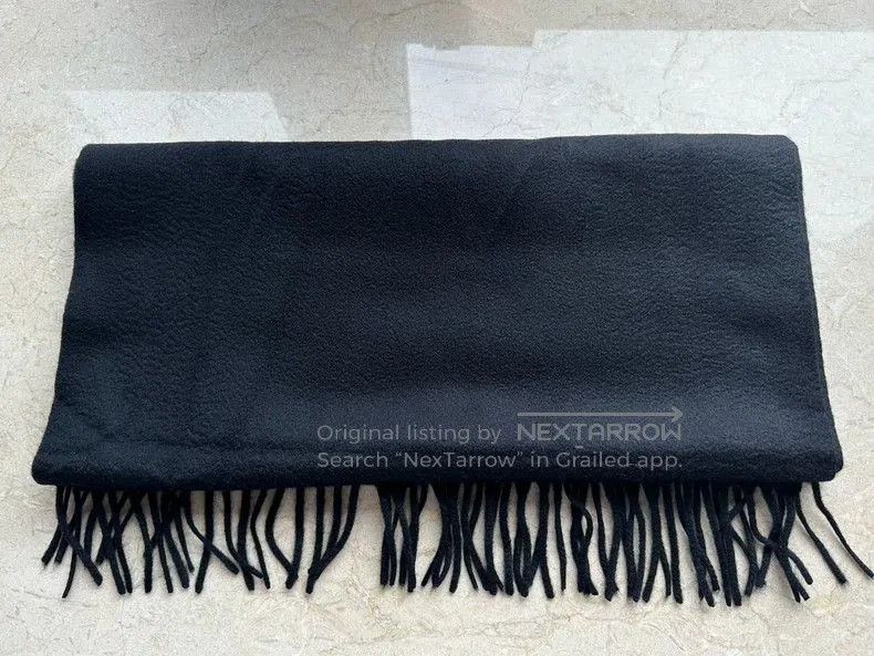 Loro Piana Loro Piana Black Cashmere Scarf. Size ONE SIZE - 2 Thumbnail