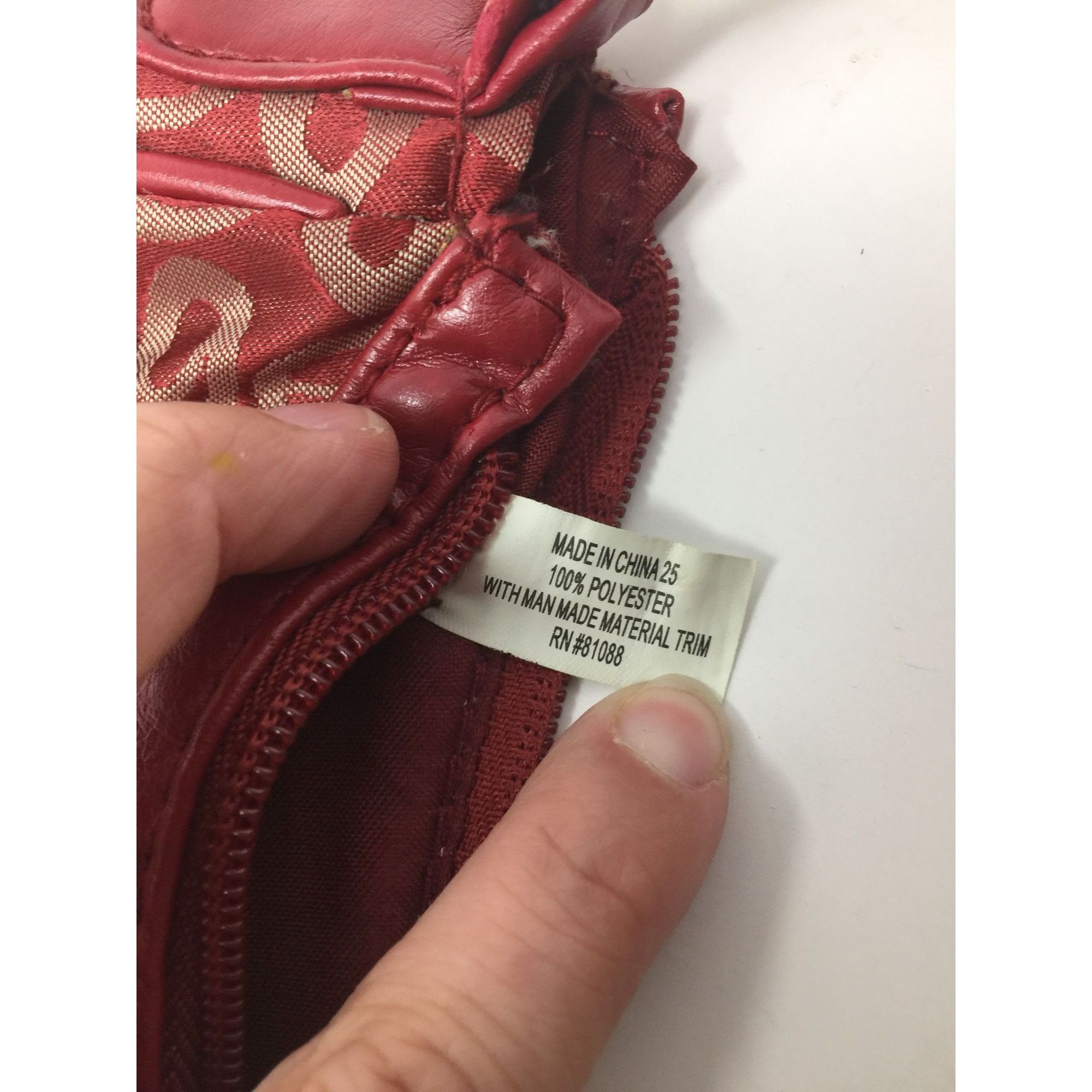 Other Womens Polyester Small Red Zippered Purse with Handle/Strap Size ONE SIZE - 5 Thumbnail