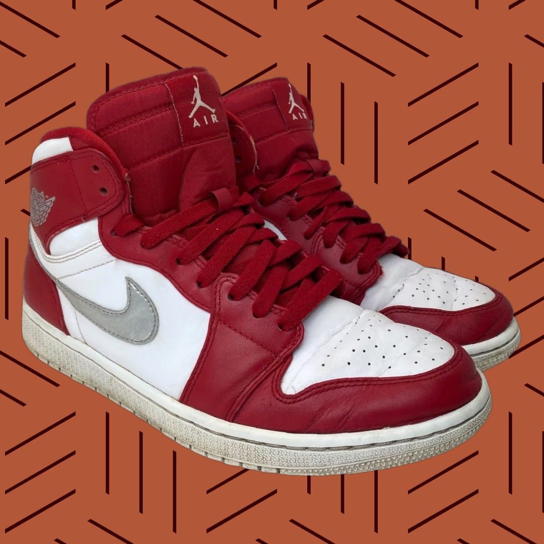 Jordan Brand NIKE AIR JORDAN 1 RETRO HIGH SNEAKER MEN'S SIZE 8.5 RED SILVER 2016 Size US 8.5 / IT 38.5 - 1 Thumbnail