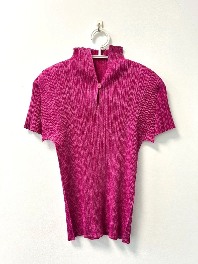 Issey Miyake Issey Miyake size:3 Pink pleated short-sleeved shirt Size M / US 6-8 / IT 42-44 - 1 Thumbnail