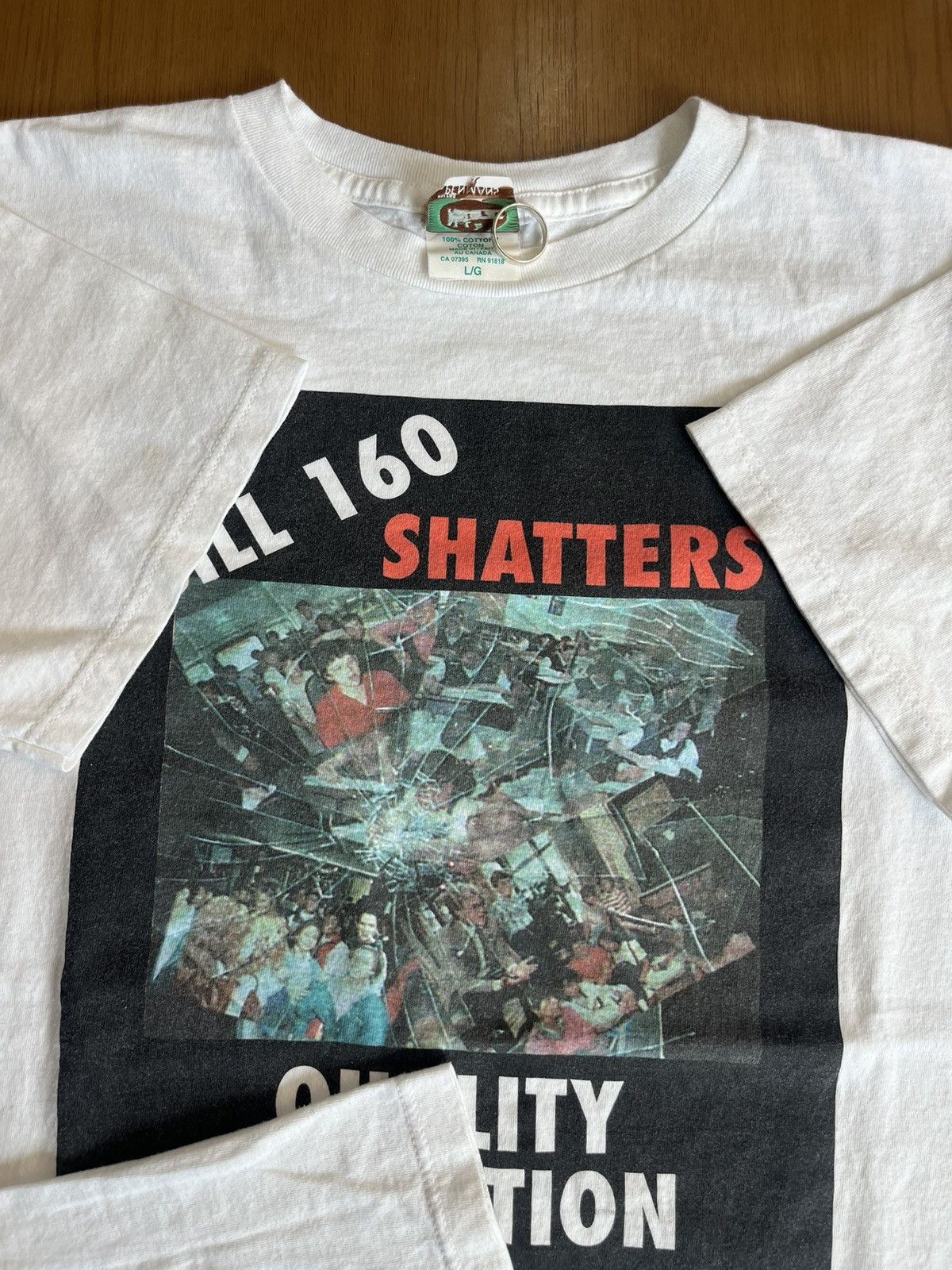 Arts & Science Vtg Bill 160 SHATTERS Quality Education 90’s Tshirt Size US L / EU 52-54 / 3 - 9 Thumbnail