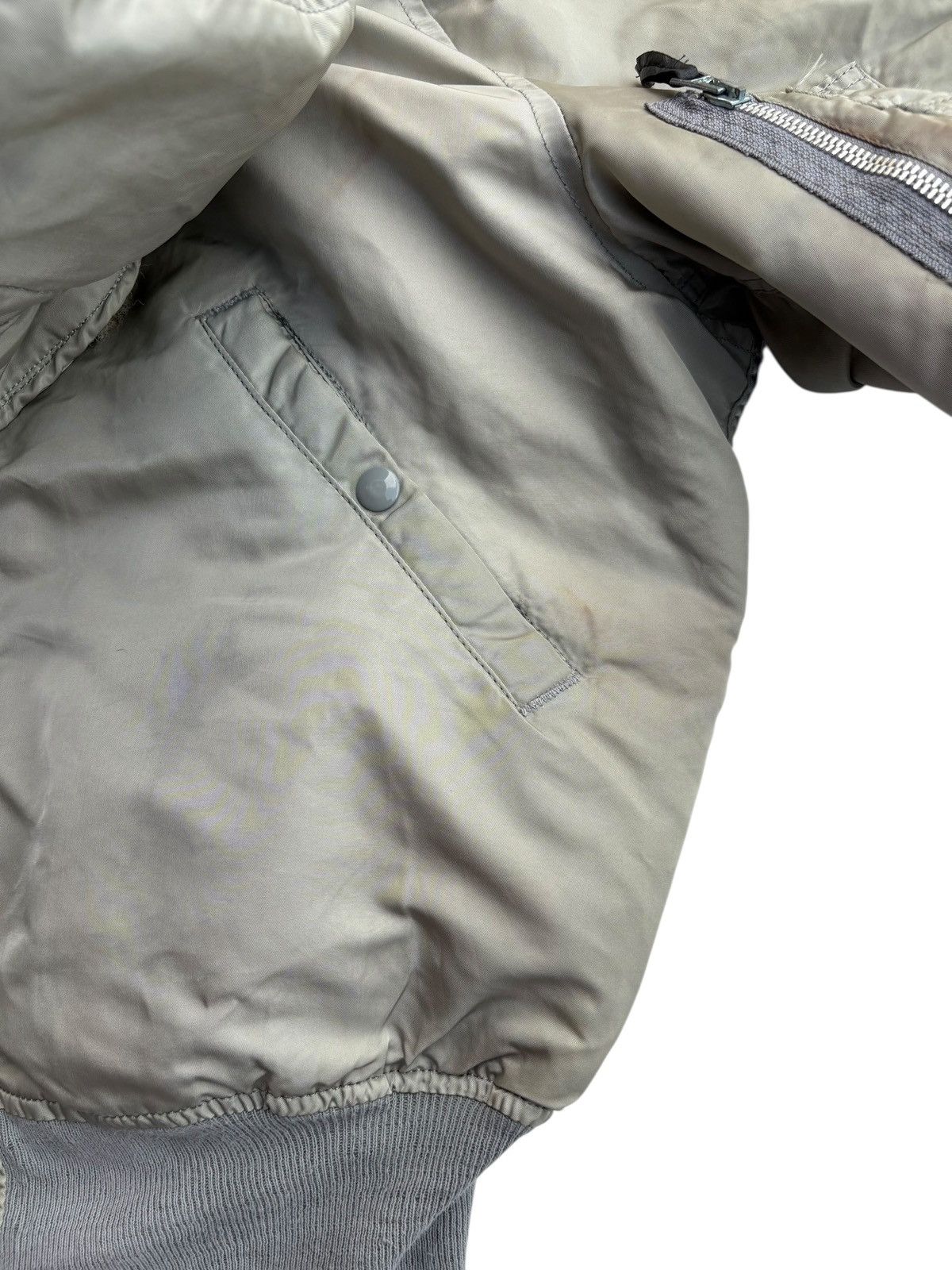 Alpha Industries Vintage Alpha Industries Bombers Hoodie Flight Jacket Size US M / EU 48-50 / 2 - 11 Thumbnail