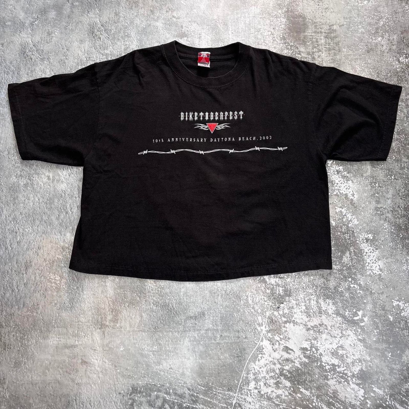 Vintage Vintage Biketober fest T Shirt! Daytona Beach 2002 Cropped. Size US L / EU 52-54 / 3 - 2 Thumbnail