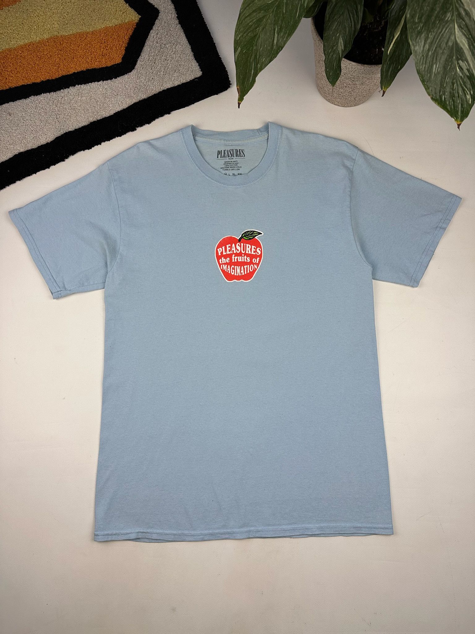 Pleasures pleasures tShirt apple tee the fruits of IMAGINATION Size US M / EU 48-50 / 2 - 2 Thumbnail