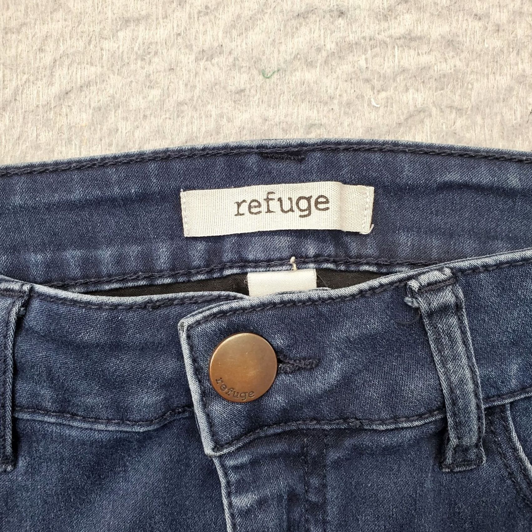 Vintage Refuge Skinny Jeans Womens Size 8 Blue Denim 5-Pocket Slim Fit Streetwear" Size 30" / US 8 / IT 44 - 7 Thumbnail