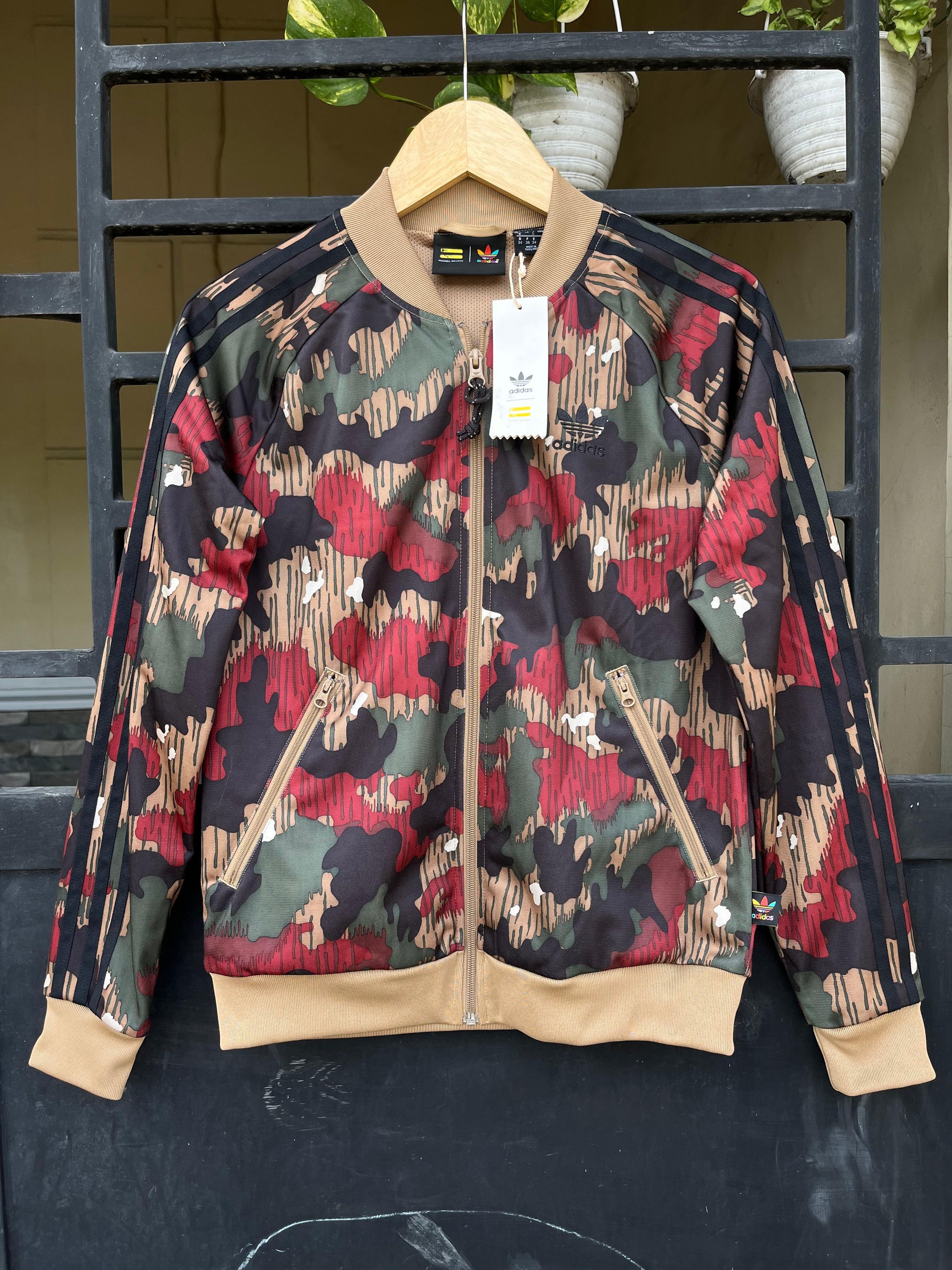 Adidas × Pharrell Adidas x pharrel Williams Camo Hiking Track Jack Size L / US 10 / IT 46 - 3 Thumbnail