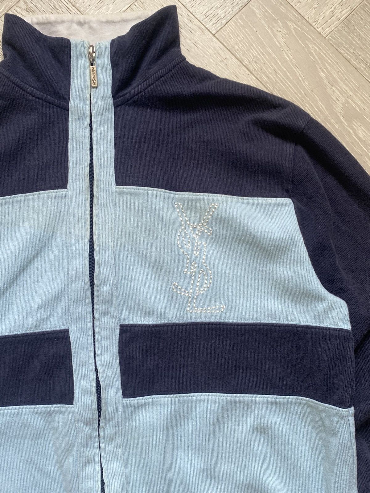 Vintage × Yves Saint Laurent Vintage Yves Saint Laurent Zip-up Jumper Size US L / EU 52-54 / 3 - 3 Thumbnail