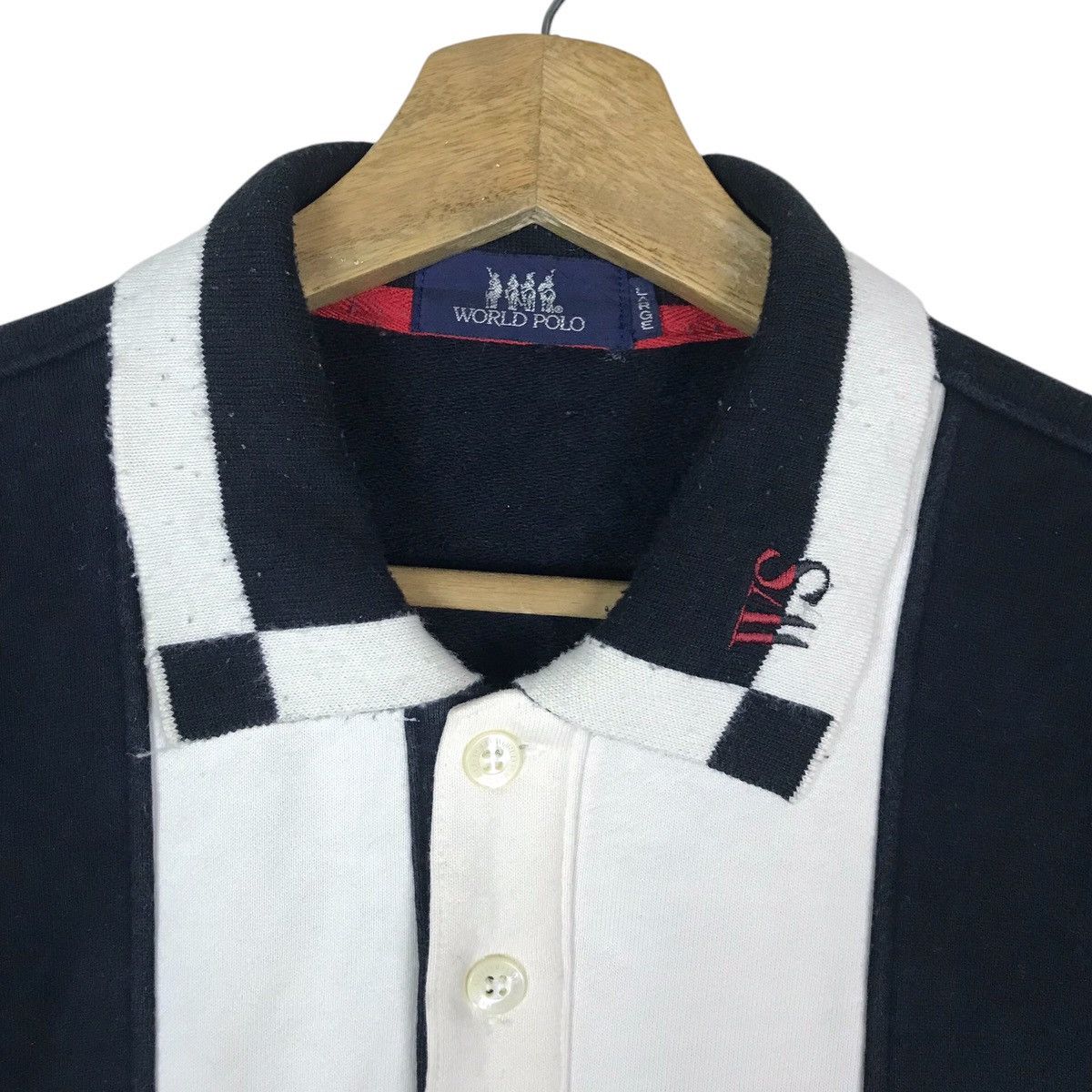 Vintage Vintage World Polo Collar Pullover Jumper Sweatshirt Size US L / EU 52-54 / 3 - 3 Thumbnail
