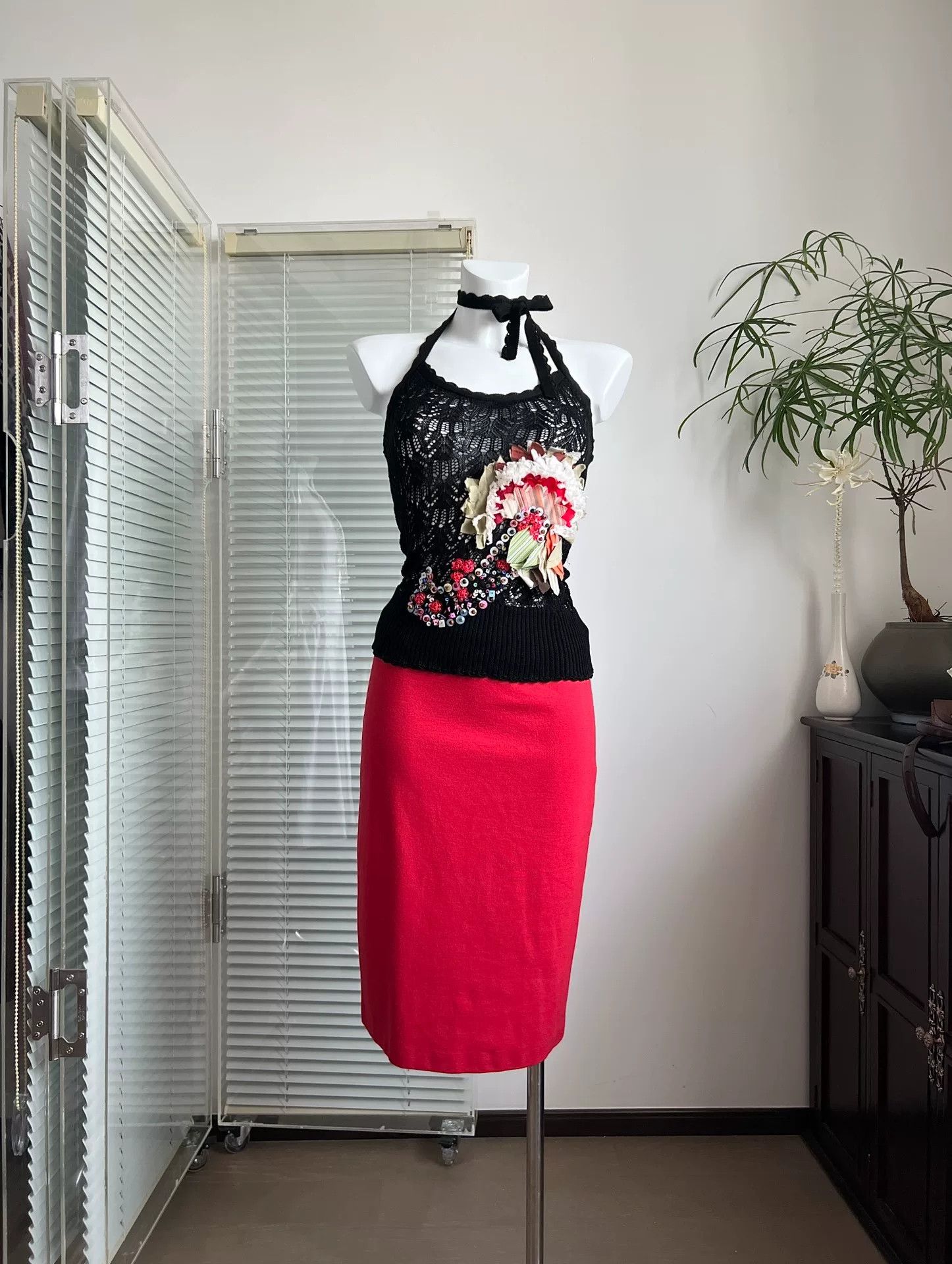 Kenzo KENZO Xiaoba Knit Beaded Halter Top Size M / US 6-8 / IT 42-44 - 1 Thumbnail
