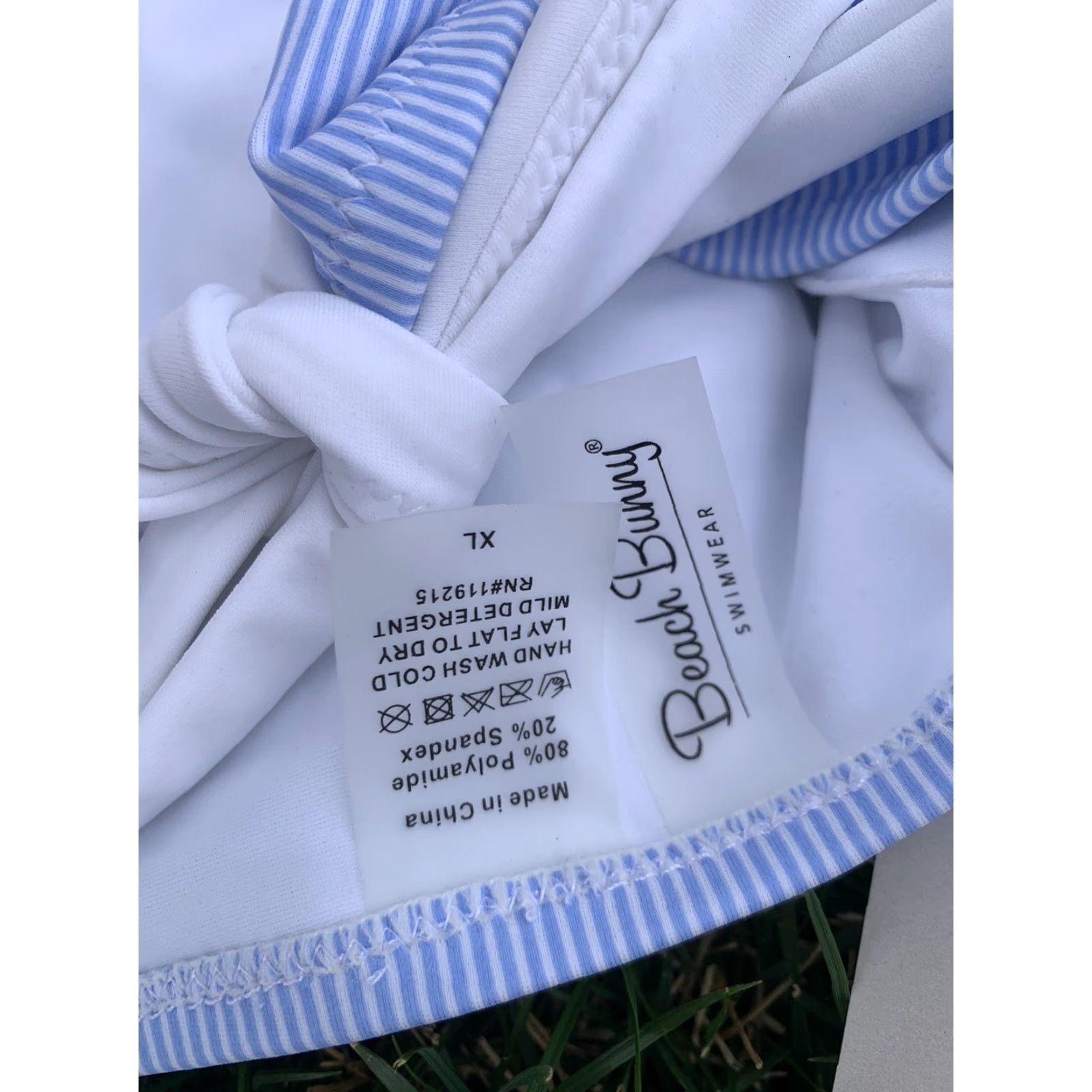 Vintage Beach Bunny Bikini Lola Wrap TOP ONLY XL Striped Blue White Swim Top Size XL / US 12-14 / IT 48-50 - 6 Thumbnail