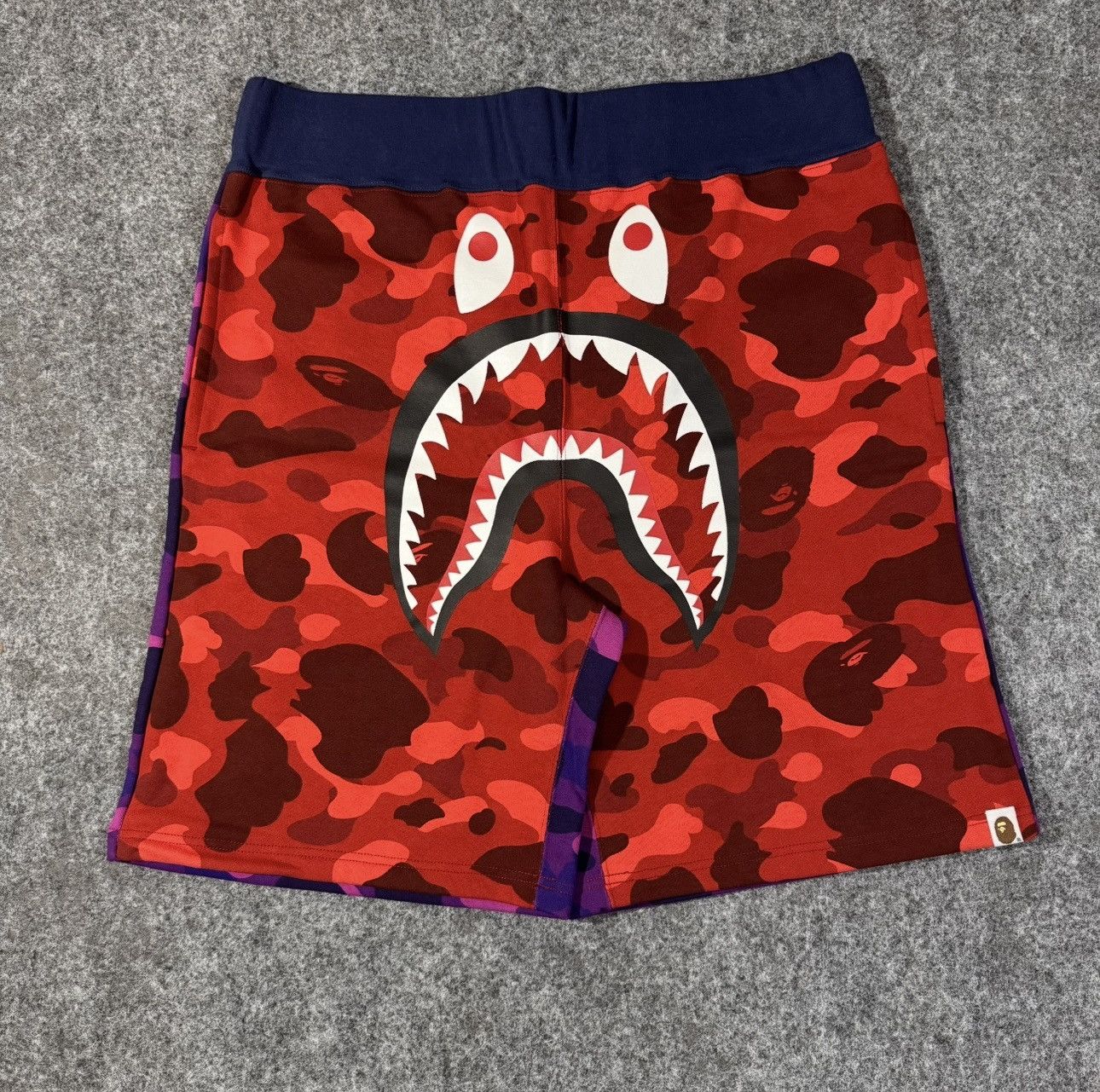 Bape Bape Crazy Camo Shark Sweat Shorts 'Red' Size US 36 / EU 52 - 1 Thumbnail