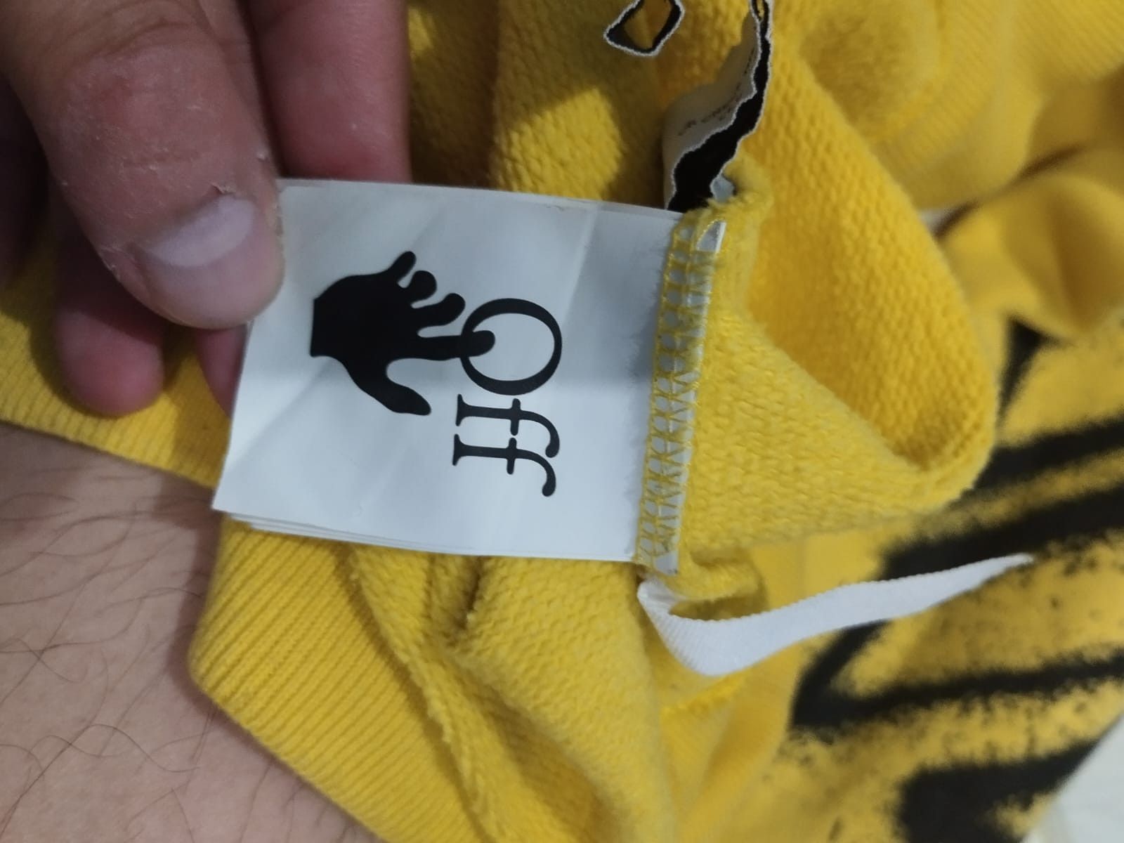Off-White Off white CN Size US L / EU 52-54 / 3 - 4 Thumbnail