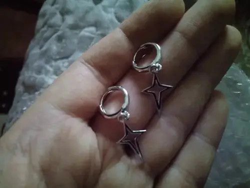 Sterling Silver Star Earrings 🔥🔥🔥 Size ONE SIZE - 3 Thumbnail