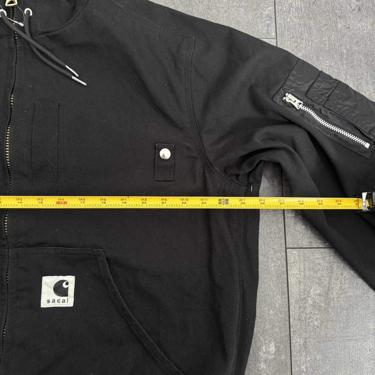 Carhartt × Sacai Carhartt x Sacai Duck Hooded Black Jacket Japan Size 3 Size US L / EU 52-54 / 3 - 11 Thumbnail