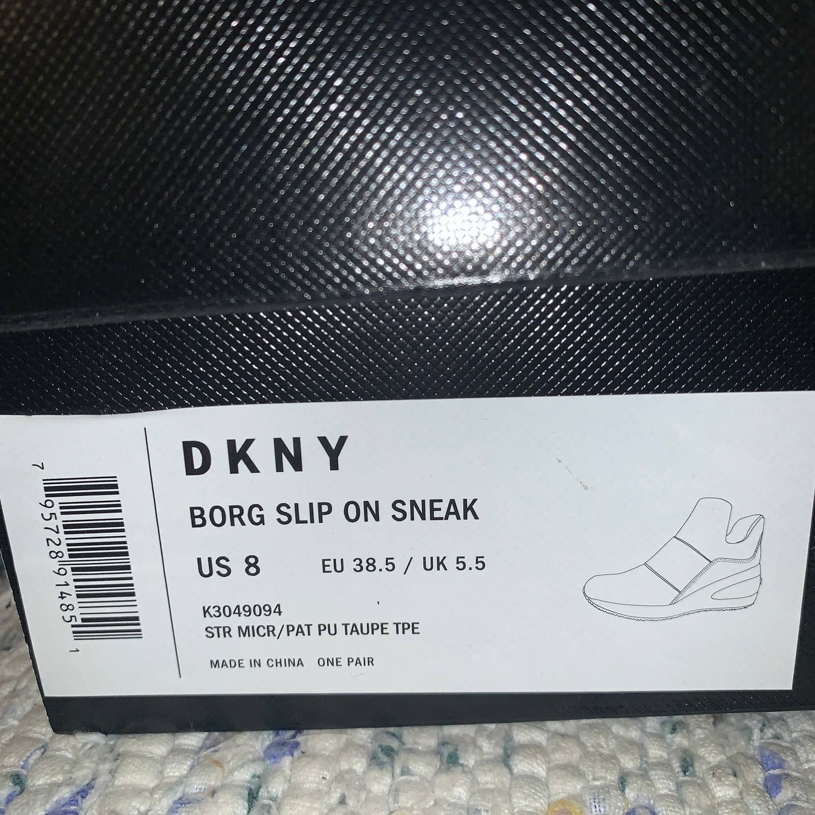 DKNY NEW IN BOX DKNY BORG FUR TRIM WEDGE SNEAKER BOOTS 8 TAUPE Size US 8 / IT 38 - 4 Thumbnail