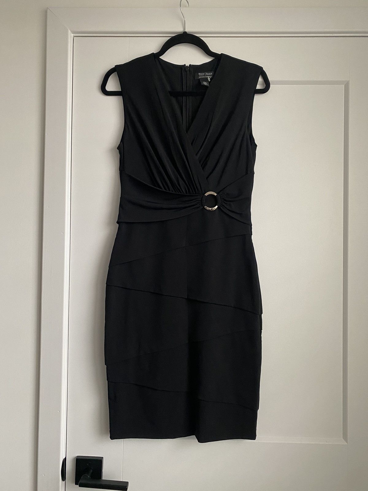White House Black Market NWT White House Black Market Womens Dress Slimming Pencil Size M / US 6-8 / IT 42-44 - 2 Thumbnail