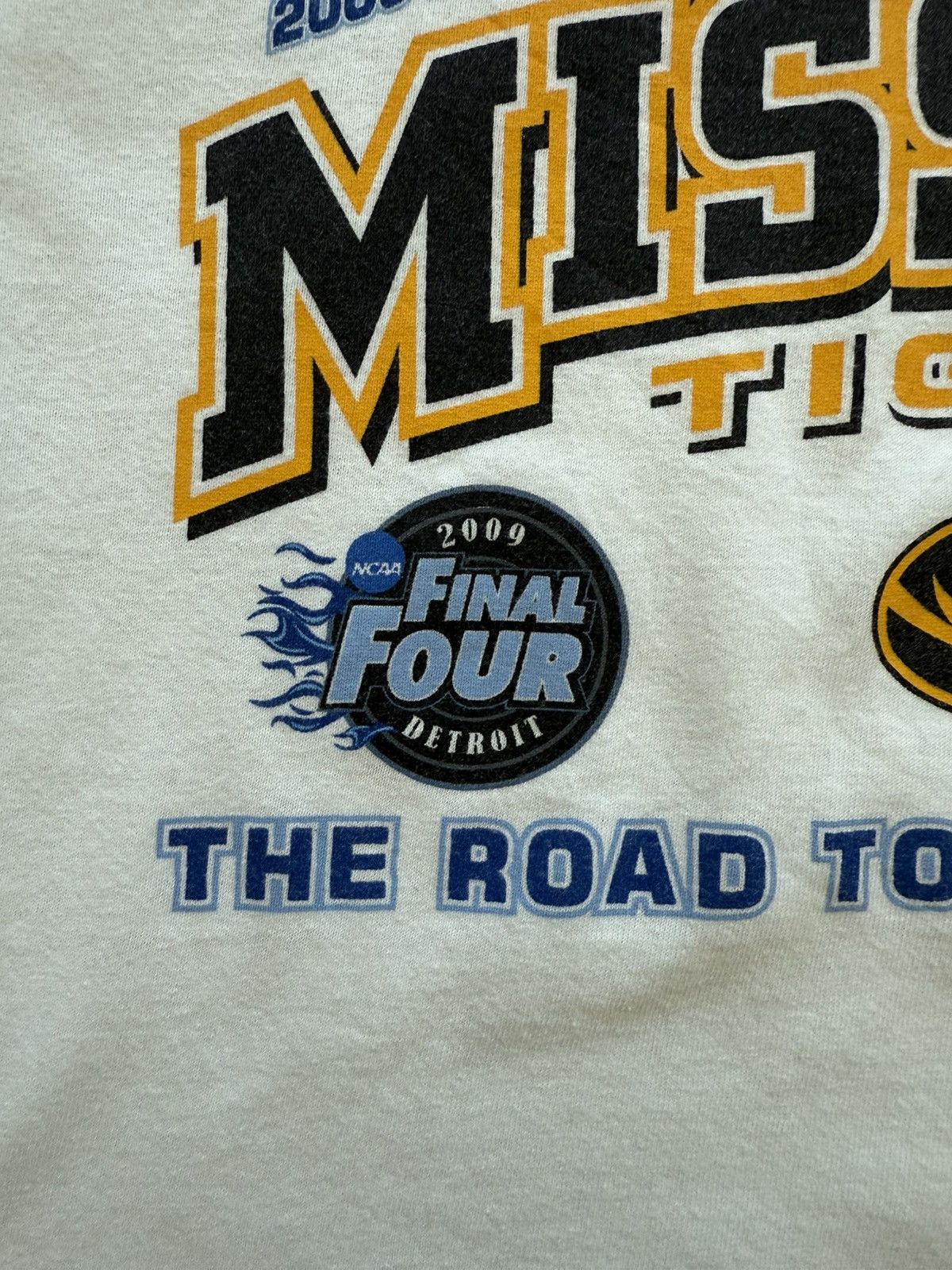 NCAA Missouri Tigers 2009 Final Four Championship Shirt Size US M / EU 48-50 / 2 - 4 Thumbnail