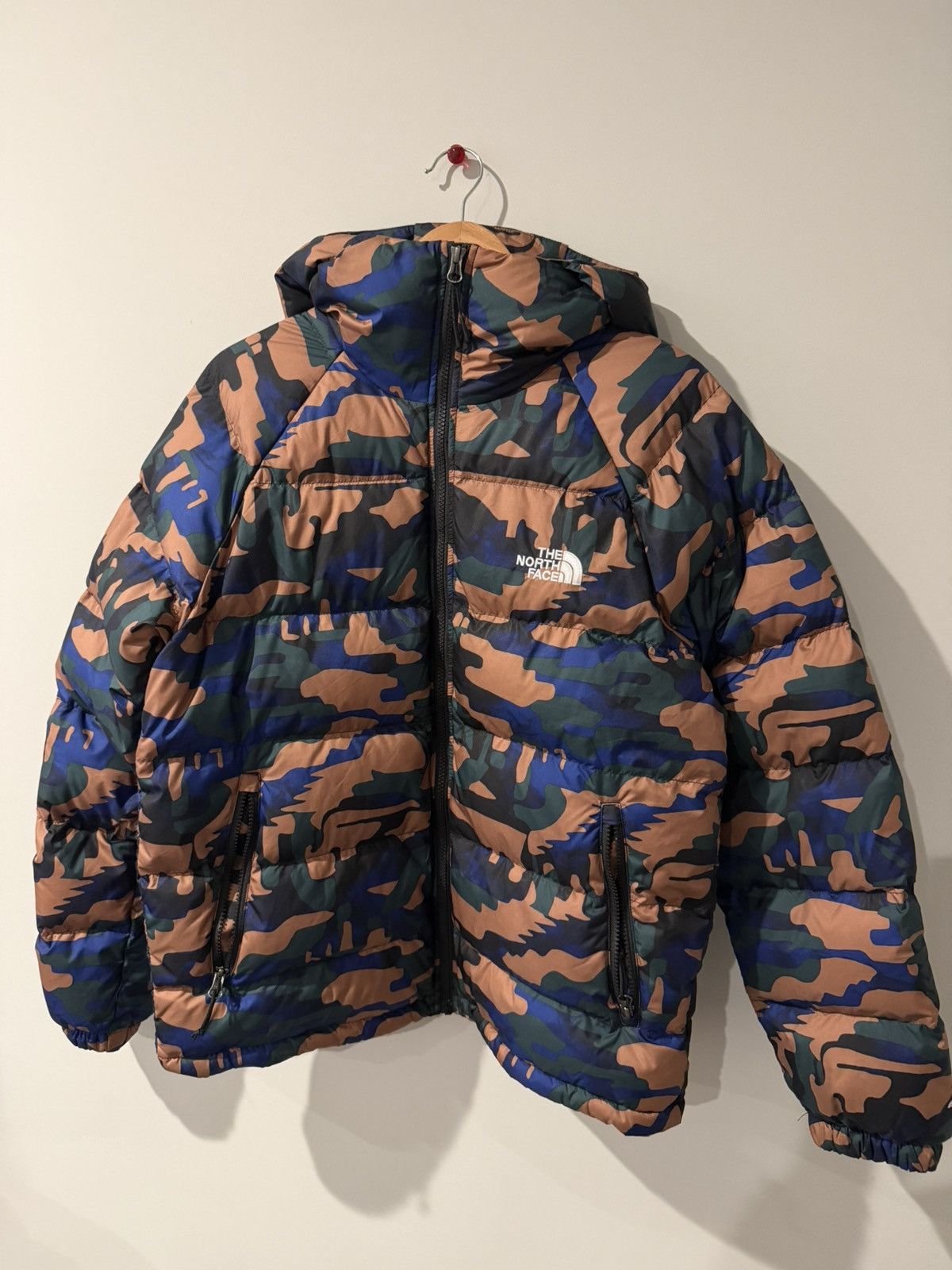 The North Face The North Face puffer jacket. Blue green Brown Camo. Size US M / EU 48-50 / 2 - 1 Thumbnail