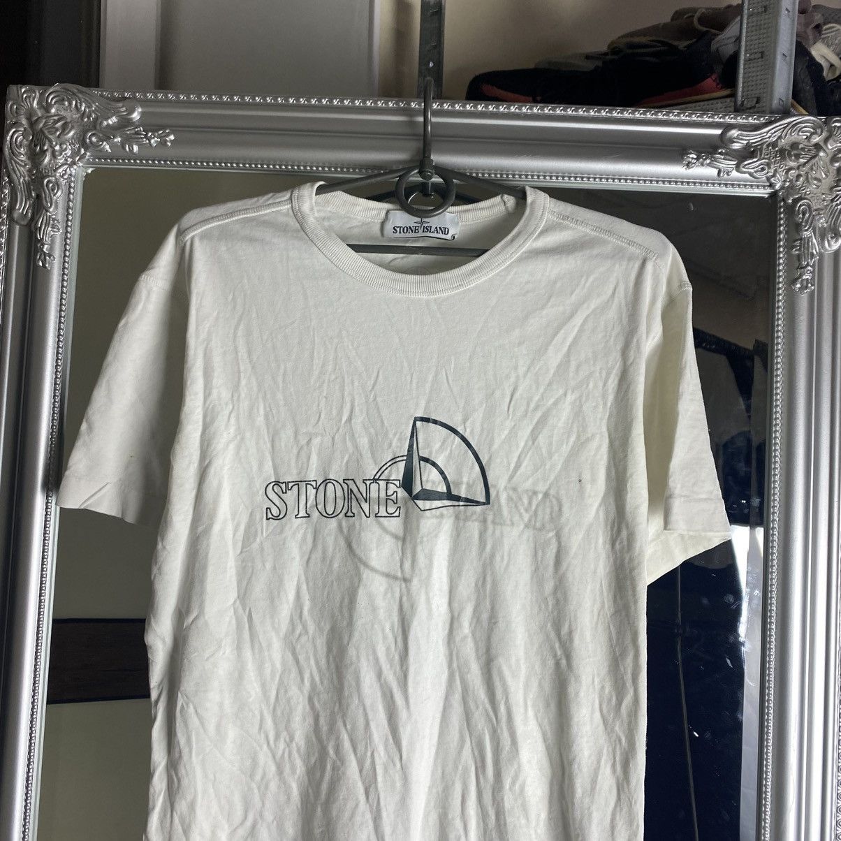 Stone Island Vintage Stone Island T shirt Centre Logo Casual L Size US S / EU 44-46 / 1 - 2 Thumbnail