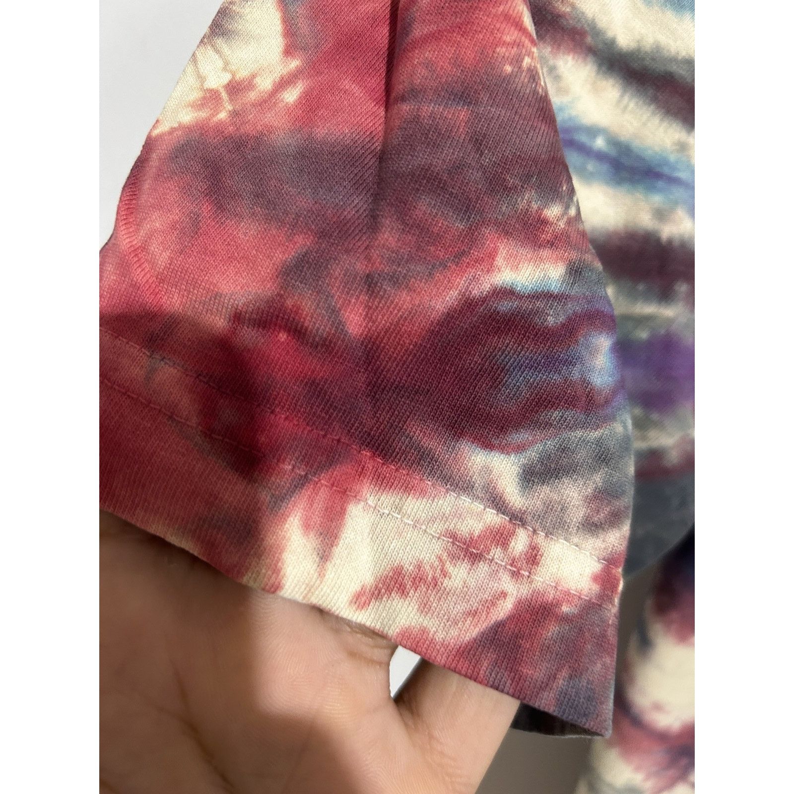 Online Ceramics ONLINE CERAMICS TOADAL CHAOS TIE DYE SIZE LARGE PREOWNED Size US L / EU 52-54 / 3 - 4 Thumbnail