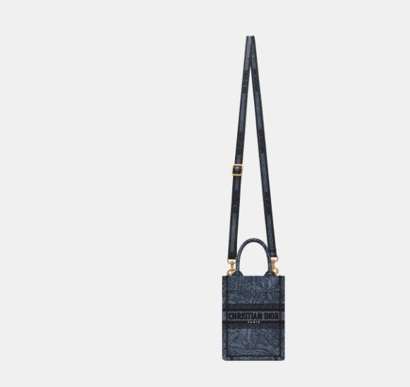 Dior o1w1db10425 S5555CE Size: OS / Book Tote Bag in Denim Blue Size ONE SIZE - 4 Thumbnail