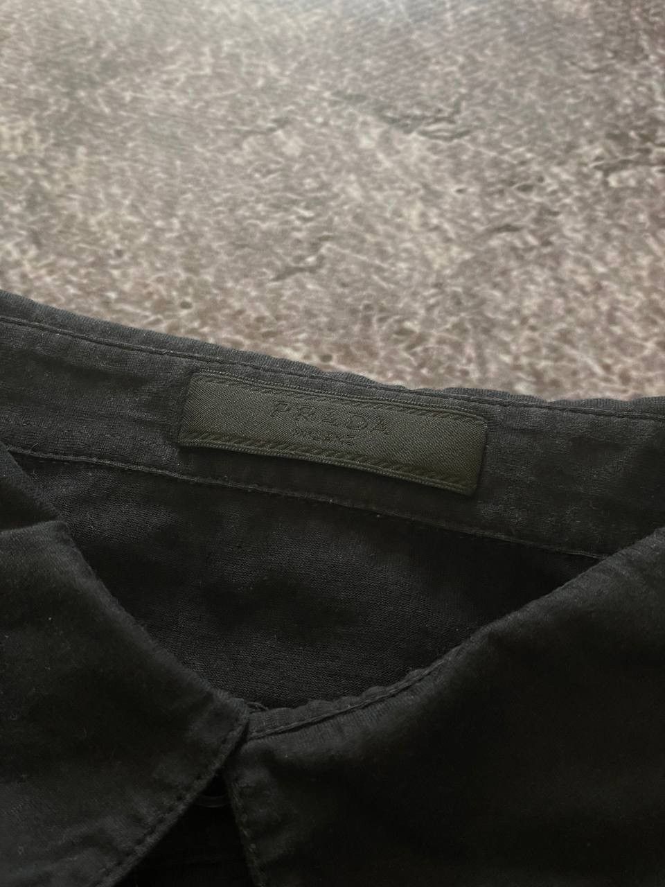 Prada nice t-shirt PRADA full black logo Size US L / EU 52-54 / 3 - 3 Thumbnail
