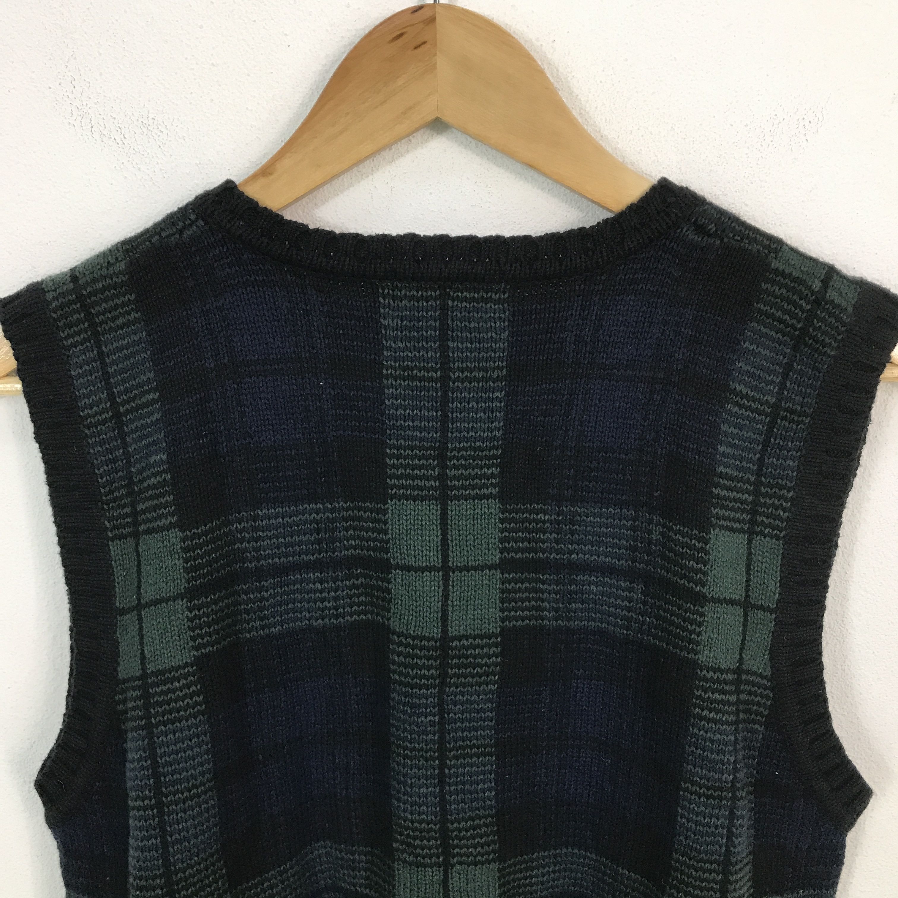 Polo Ralph Lauren Polo ralph lauren V-Neck design knitwear Tartan vest jacket Size US M / EU 48-50 / 2 - 4 Thumbnail