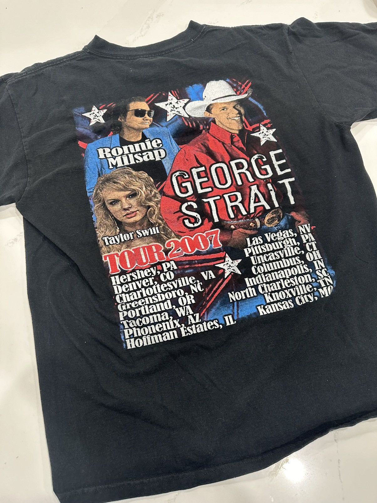 Band Tees × Vintage Vintage 2007 George Strait Tour Taylor Swift First T-Shirt Size US L / EU 52-54 / 3 - 1 Thumbnail