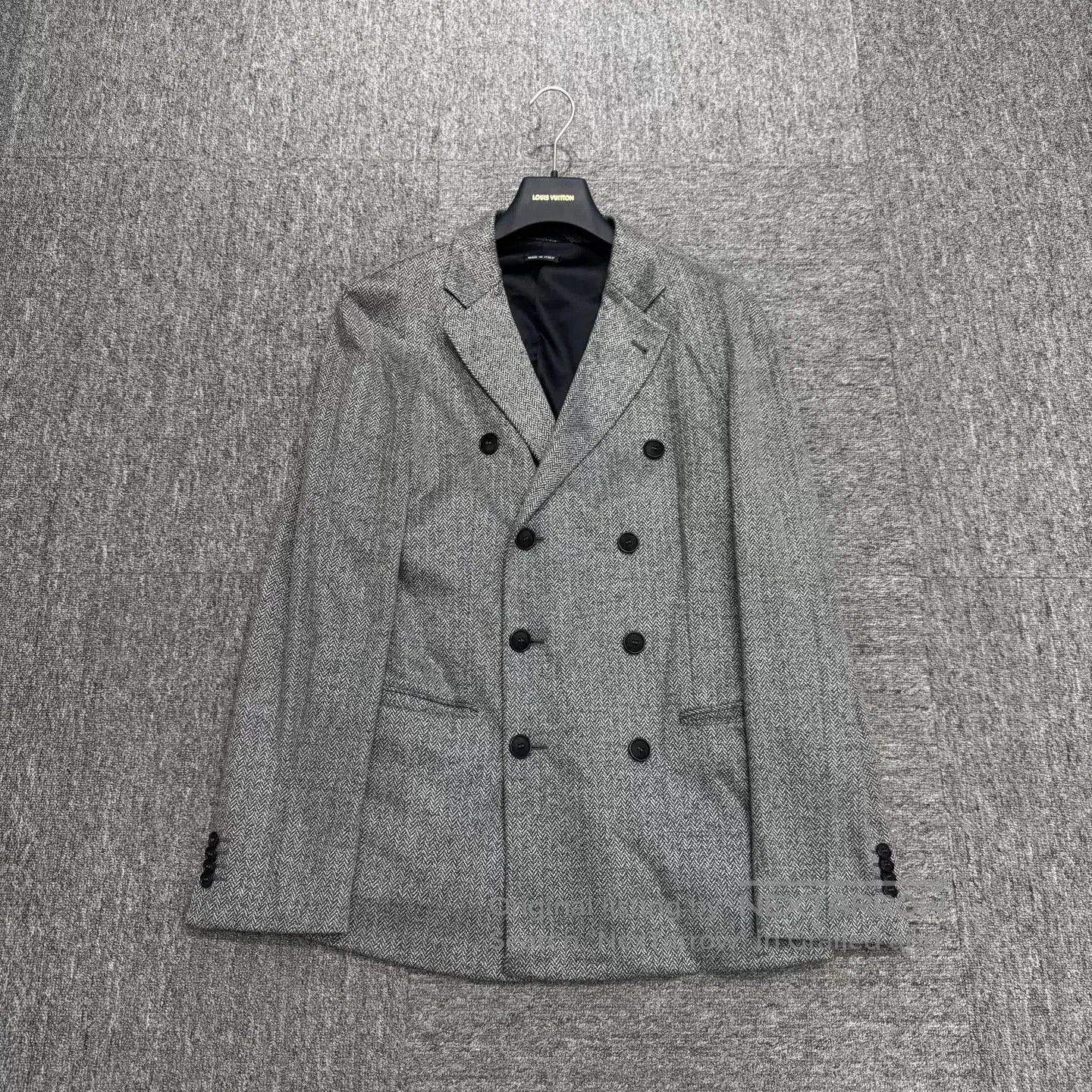Giorgio Armani Giorgio Armani Double-Breasted Coat. Size US M / EU 48-50 / 2 - 1 Thumbnail