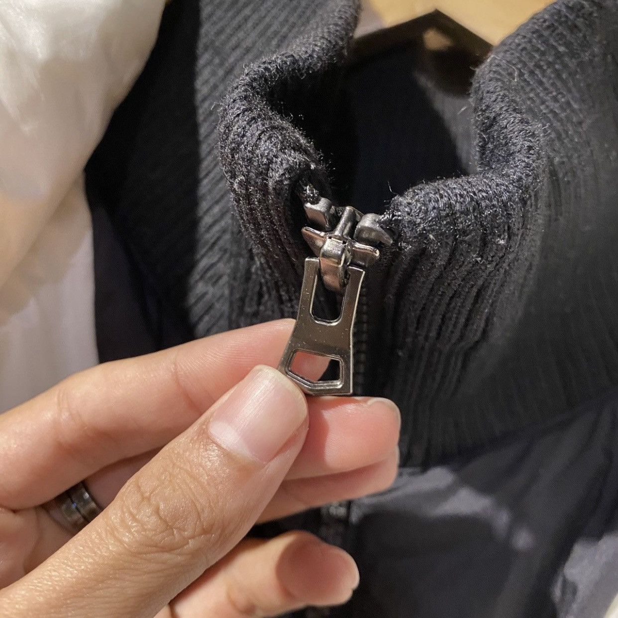 Theory × Uniqlo XSmall Theory Uniqlo White/Black Light Puffer Jackets Size US XS / EU 42 / 0 - 10 Thumbnail
