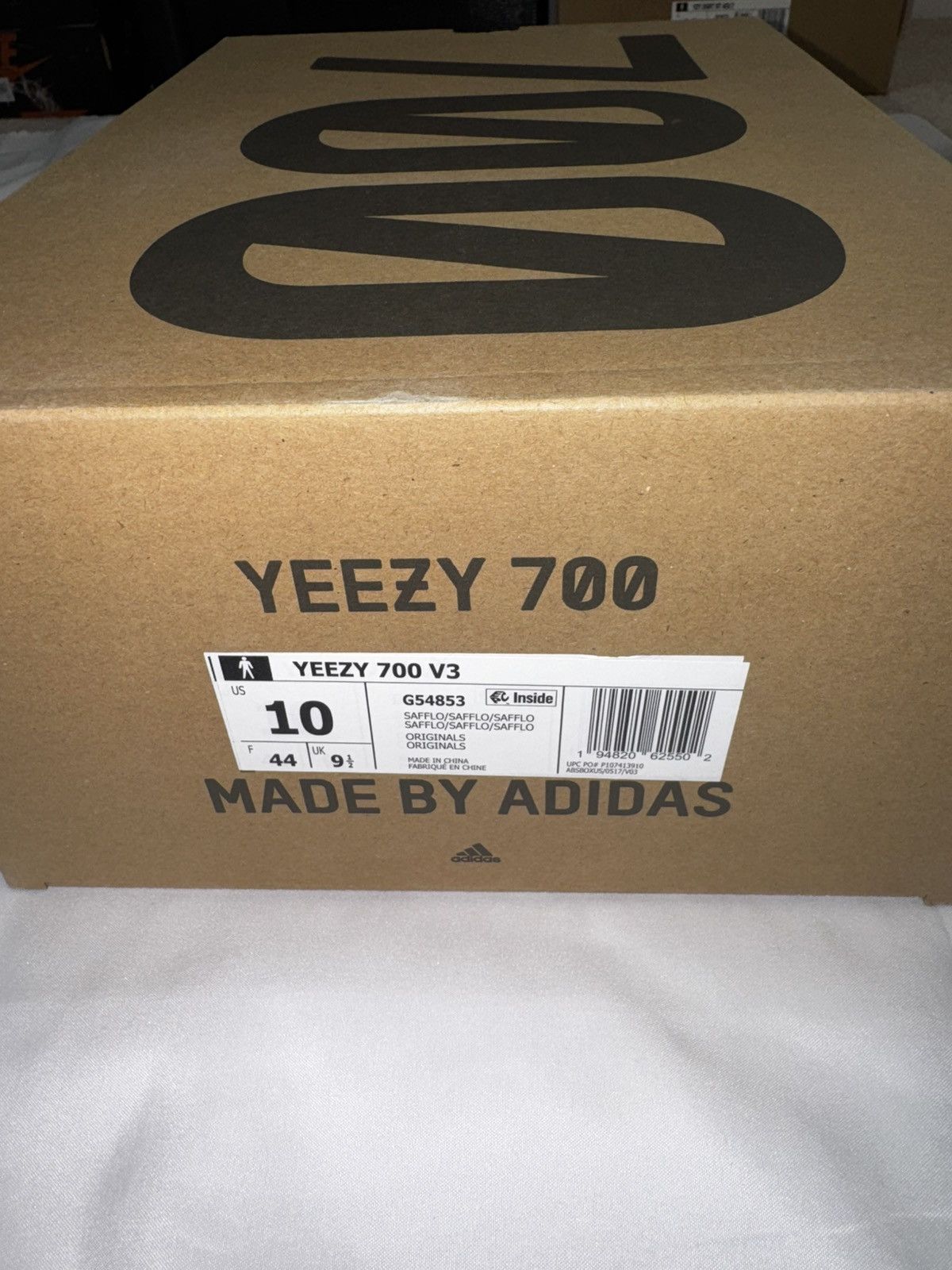 Yeezy Adidas Yeezy 700 V3 'Safflower' Size US 10 / EU 43 - 7 Thumbnail