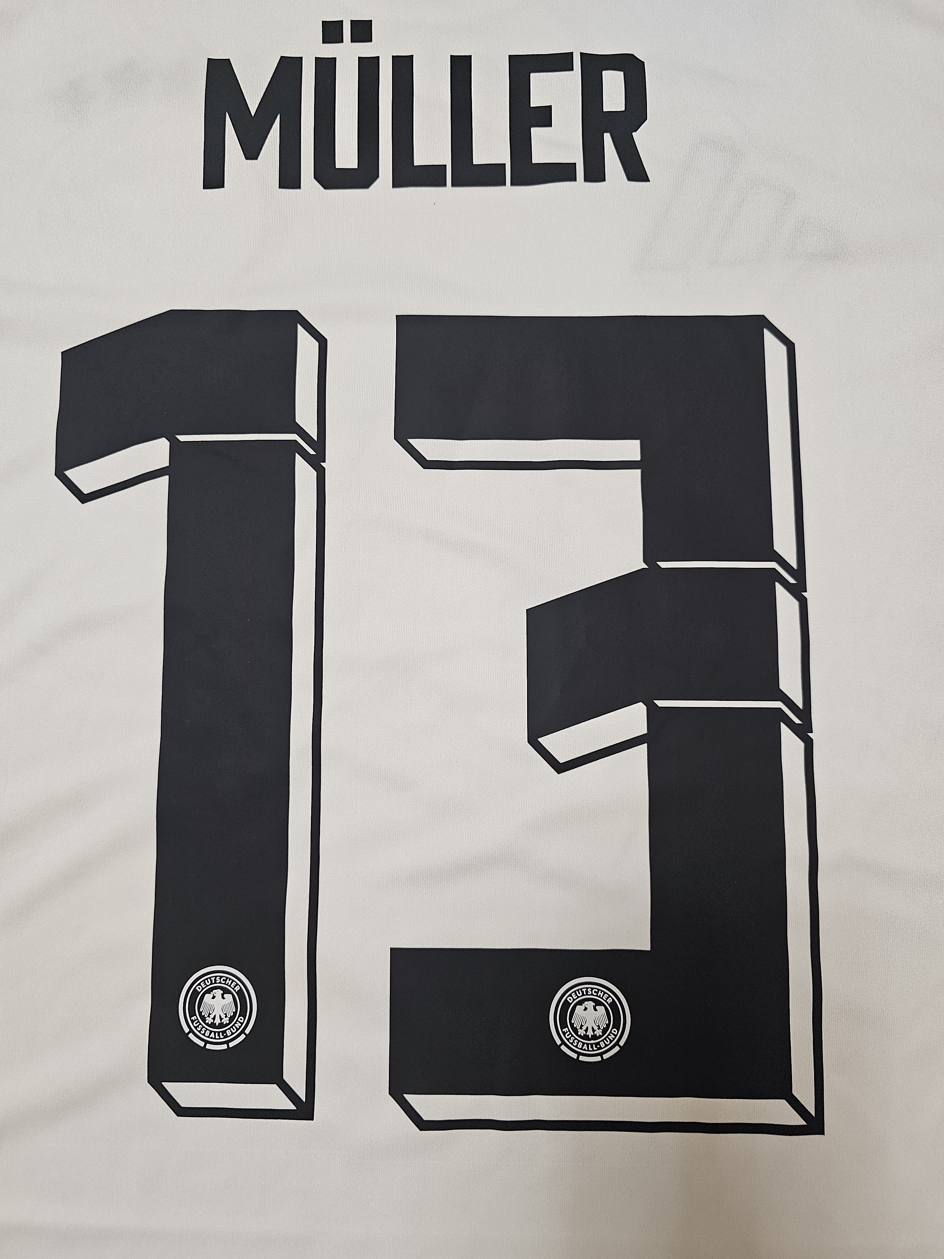 Adidas GERMANY 2024 HOME EURO MULLER FOOTBALL SHIRT SOCCER JERSEY Size US M / EU 48-50 / 2 - 5 Thumbnail