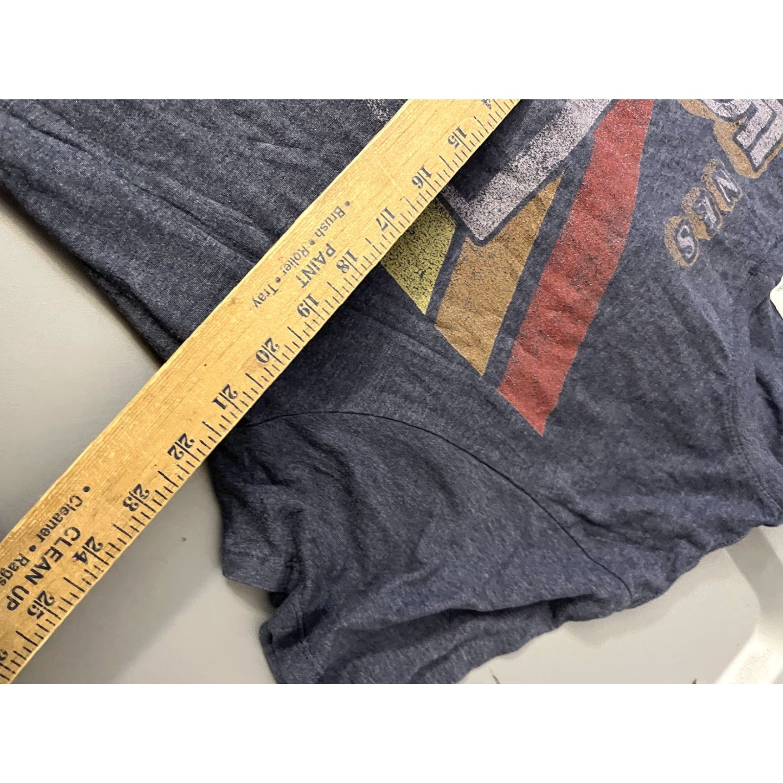 Nintendo Nintendo Entertainment System XXL T-Shirt Striped Controller Image NES - 2XL Blue Men Short Sleeve Crew Neck Graphic Print Vintage: No Size US XXL / EU 58 / 5 - 6 Thumbnail