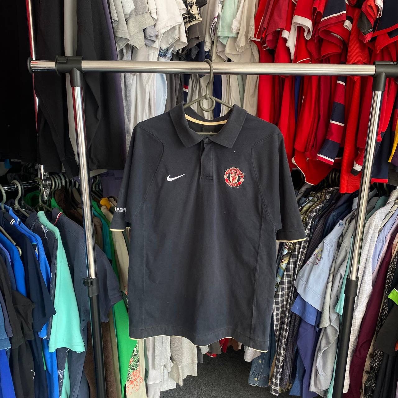 Nike × Vintage Vintage Nike FC Manchester United 00’s Soccer polo Size US M / EU 48-50 / 2 - 1 Thumbnail