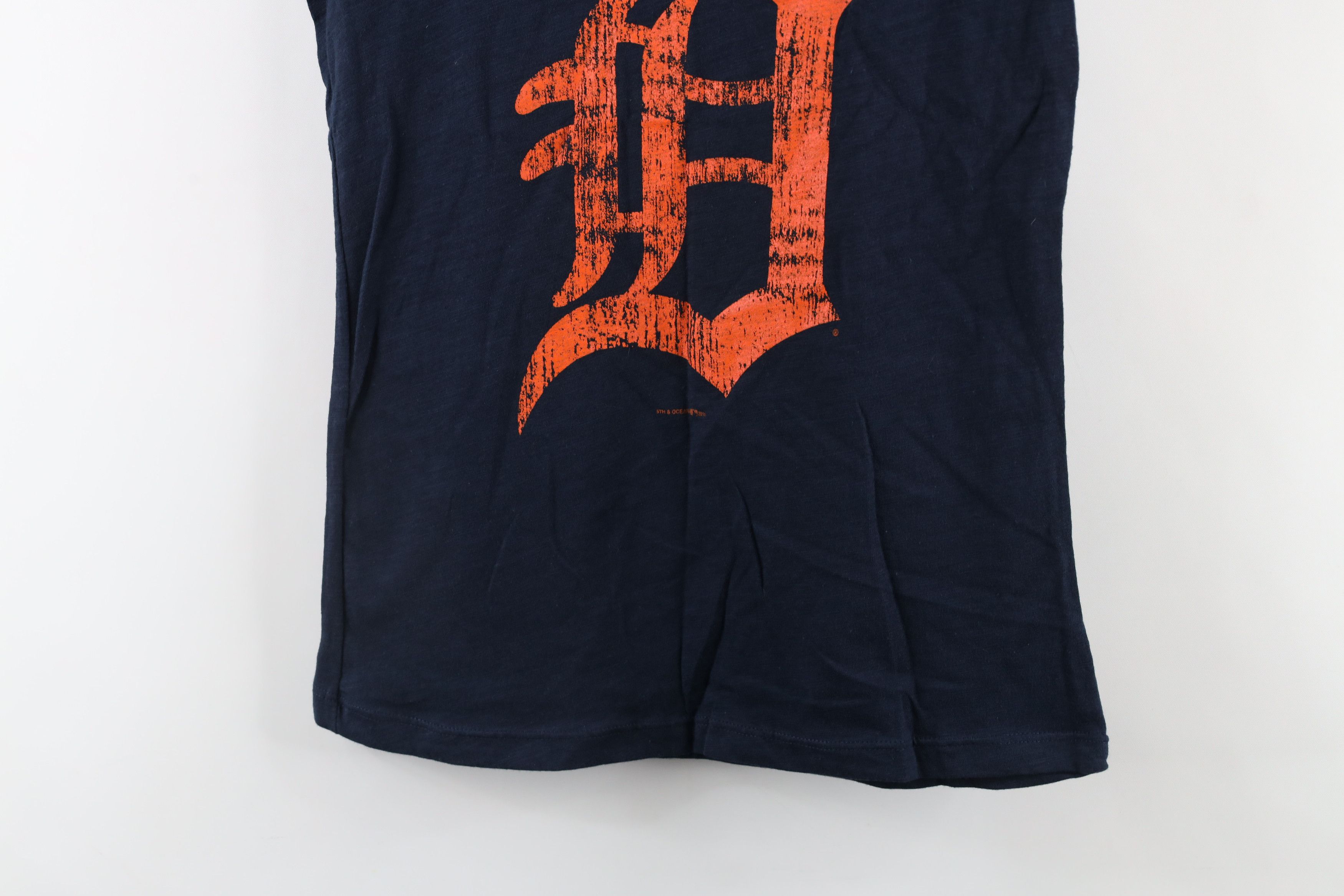 Vintage Deadstock Y2K English Detroit Tigers Baseball V-Neck T-Shirt Size M / US 6-8 / IT 42-44 - 3 Thumbnail