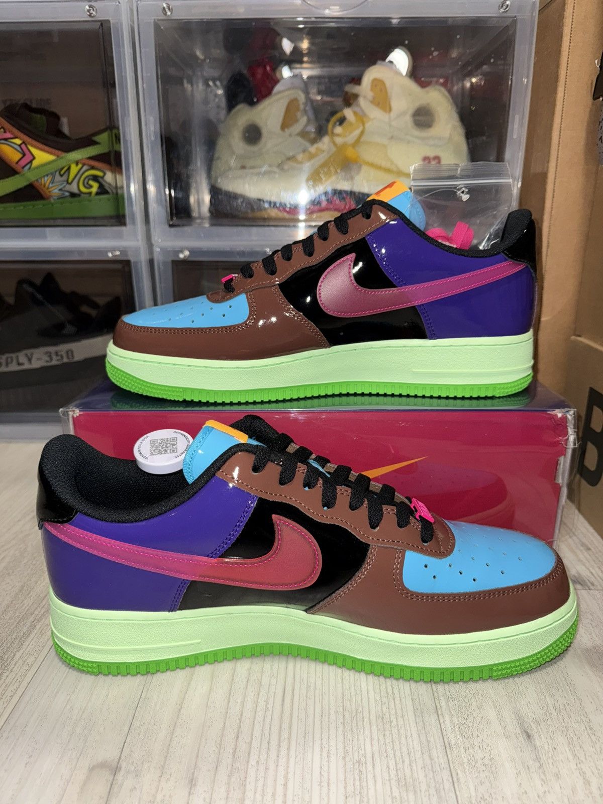Nike × Undefeated Nike Air Force 1 Low Undefeated Patent Pink Prime Size US 11.5 / EU 44-45 - 3 Thumbnail