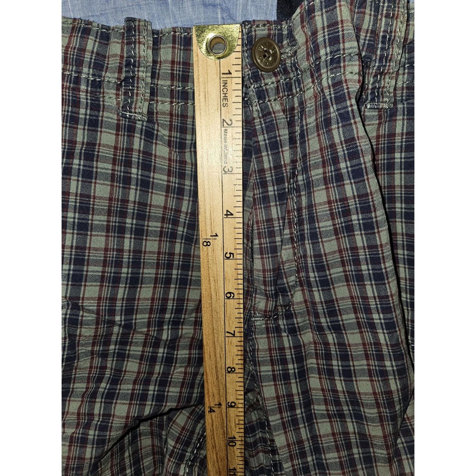 Tommy Hilfiger Tommy Hilfiger Shorts Mens 34 Multicolor Plaid Cargo 100% Cotton Pockets Casual Size US 34 / EU 50 - 4 Thumbnail