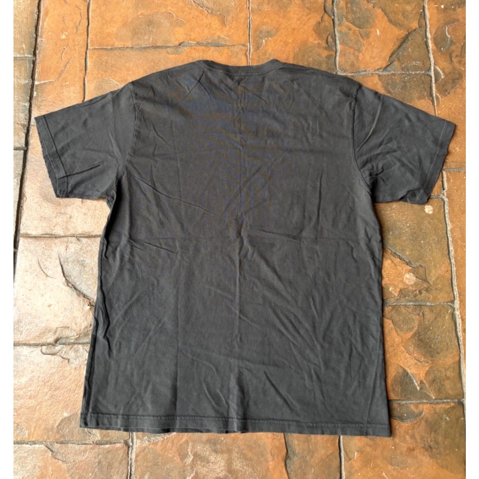 Vintage VINTAGE Downward Spiral T-shirt Men L Crew Neck Brown Cotton Grunge Skull Wings Y2K Short Sleeve Geometric All Seasons 90s Theme Random Size US L / EU 52-54 / 3 - 3 Thumbnail