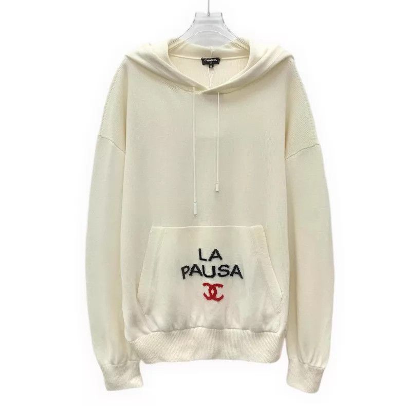 Chanel Chanel Cruise Series Beige Letter Inlaid Cashmere Hooded D Size L / US 10 / IT 46 - 1 Thumbnail