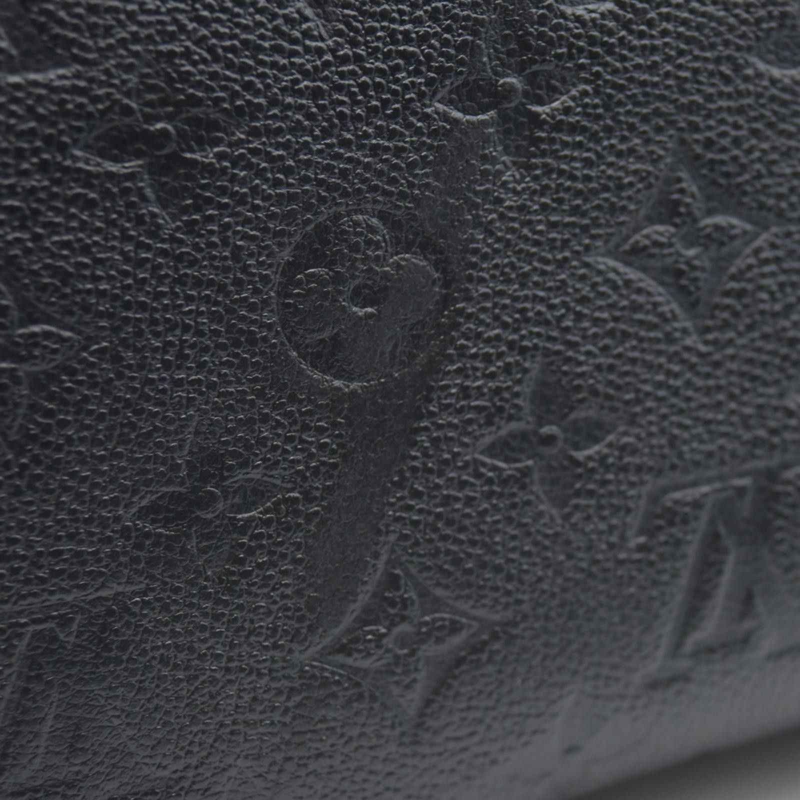 Louis Vuitton Louis Vuitton Empreinte Monogram Giant Neverfull MM RFID Size ONE SIZE - 10 Thumbnail