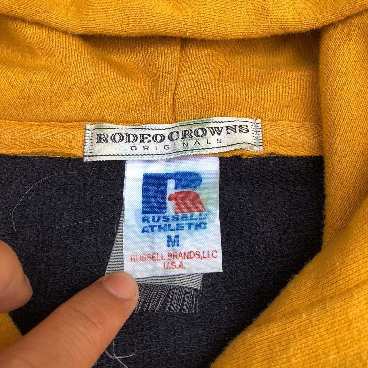 Russell Athletic × Toyo Enterprises 🔥VERY RARE🔥 RUSSELL x RODEO CROWNS PULL OVER HOODED Size US M / EU 48-50 / 2 - 5 Thumbnail