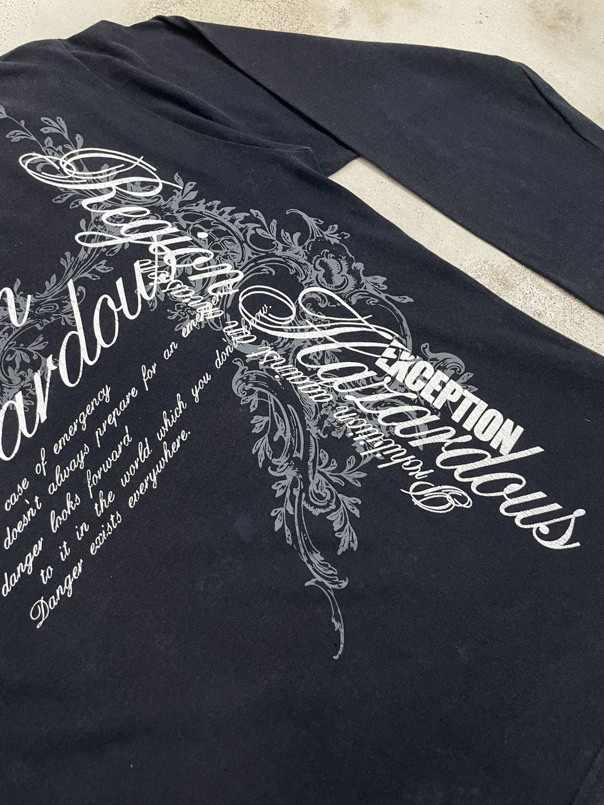Japanese Brand Sunfaded Freebeat Y2K Affliction Style Wording Hazardous Size US XL / EU 56 / 4 - 5 Thumbnail