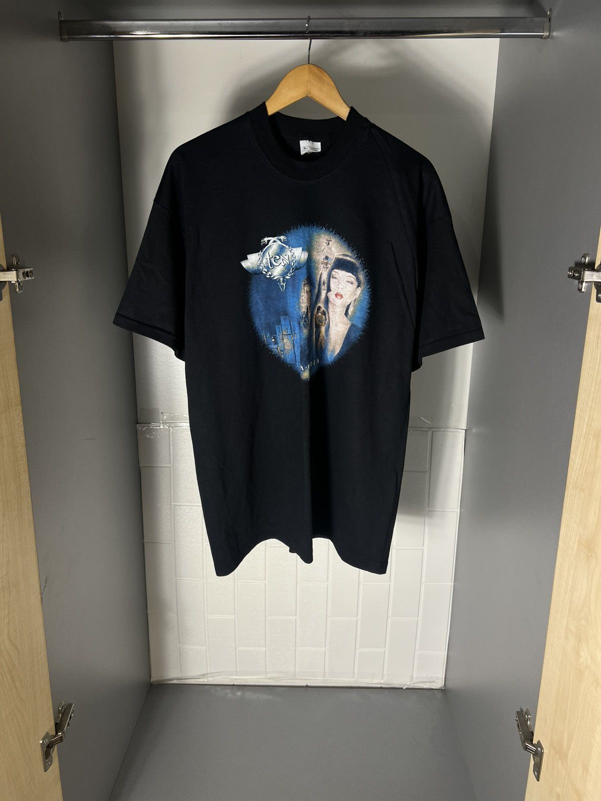 Band Tees VINTAGE TEN BABYLON ALBUM TOUR T-SHIRT ROCK METAL Y2K 90s Size US XL / EU 56 / 4 - 5 Thumbnail