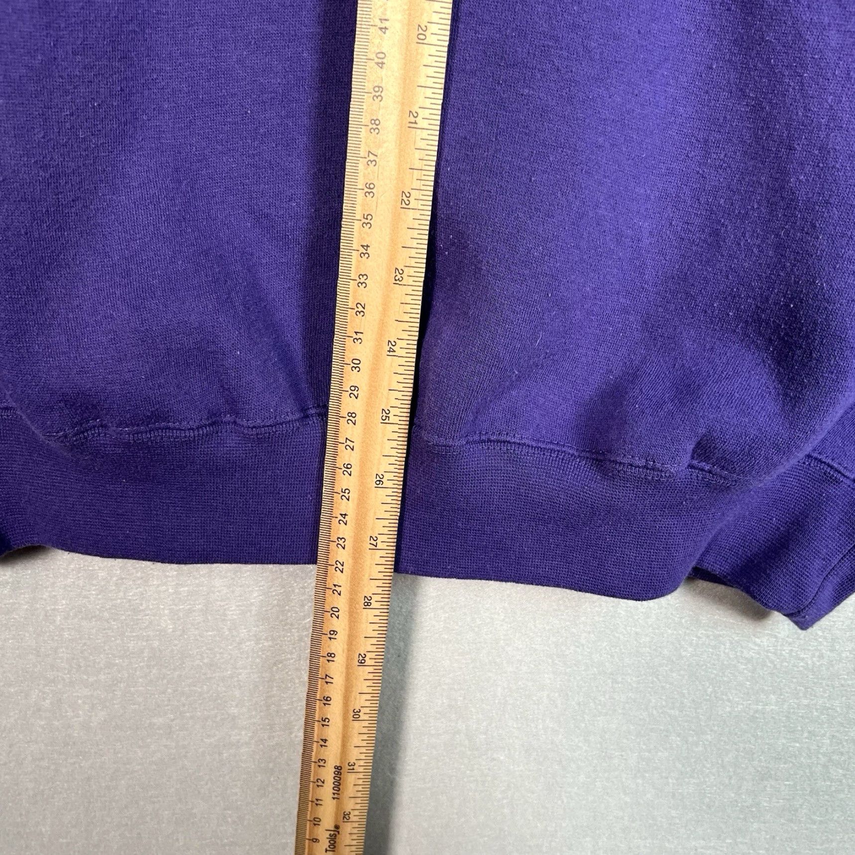 Vintage VINTAGE Cadre Athletic Sweatshirt Shirt Mens Adult Medium Purple Chicago Enforcers XFL Crewneck Pullover Sweatshirt 90s? Size US M / EU 48-50 / 2 - 3 Thumbnail