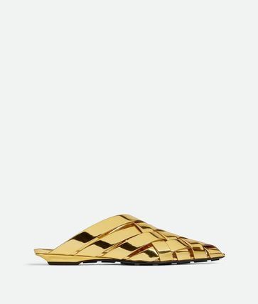 Bottega Veneta Bottega Veneta Alfie Slipper in gold Size US 8 / IT 38 - 1 Thumbnail